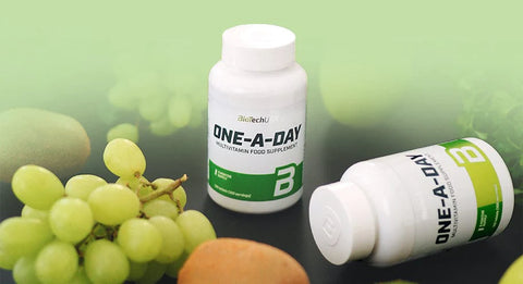 BioTechUSA - One A Day  - 100 Tabletten - Multivitamin NirooX Nutrition.
