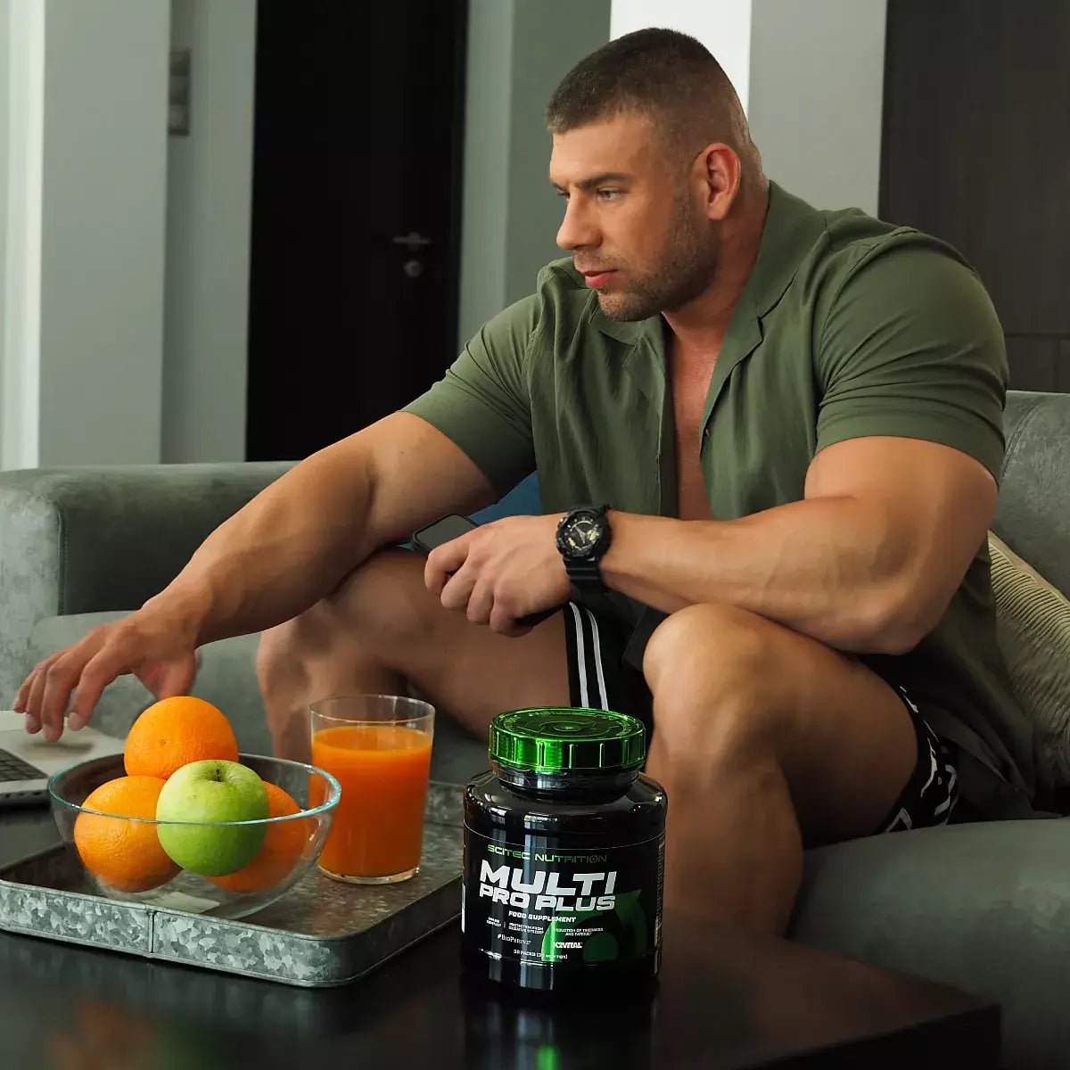 Scitec Nutrition Multi Pro Plus 30 Portionen komplettes Multivitamin Mineralstoff Paket mit Omega-3 und Vitamin K2 für Immunsystem und Vitalität